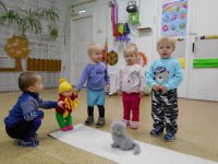 Потешка "Киска, брысь!"